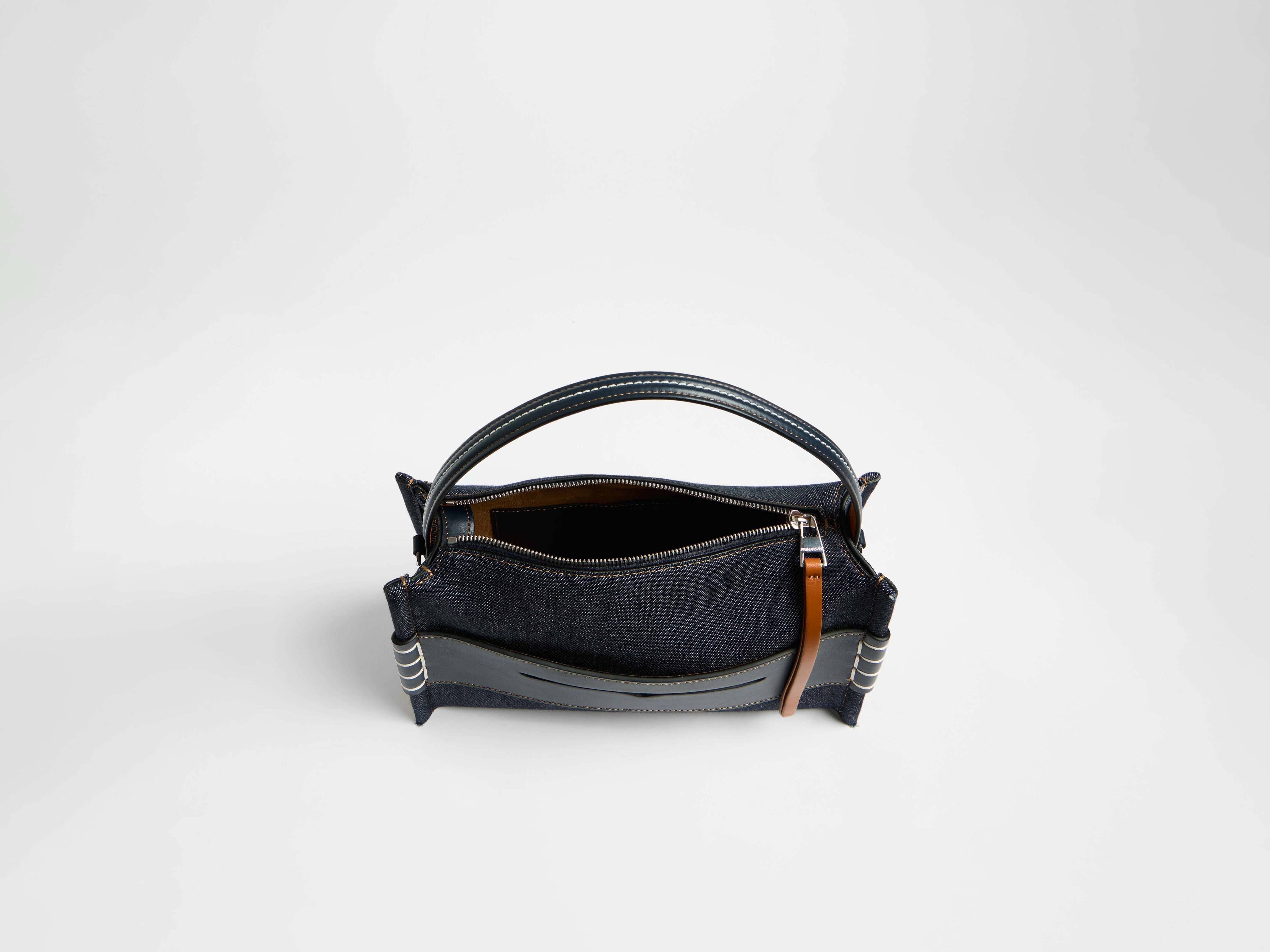 LOAFER BAG IN INDIGO DENIM - Image 4