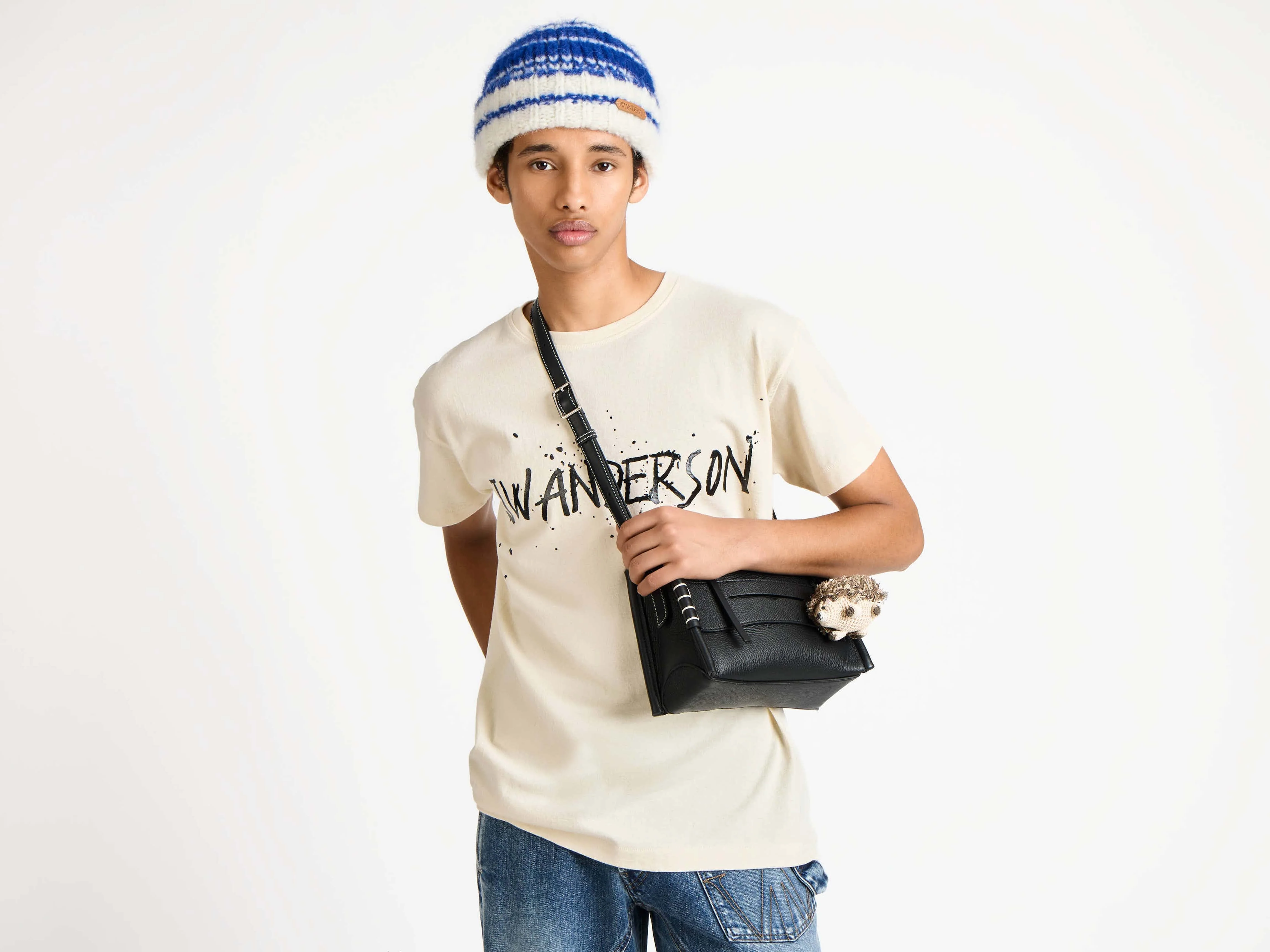 MENS CIRCULAR T-SHIRT IN ECRU - Image 3