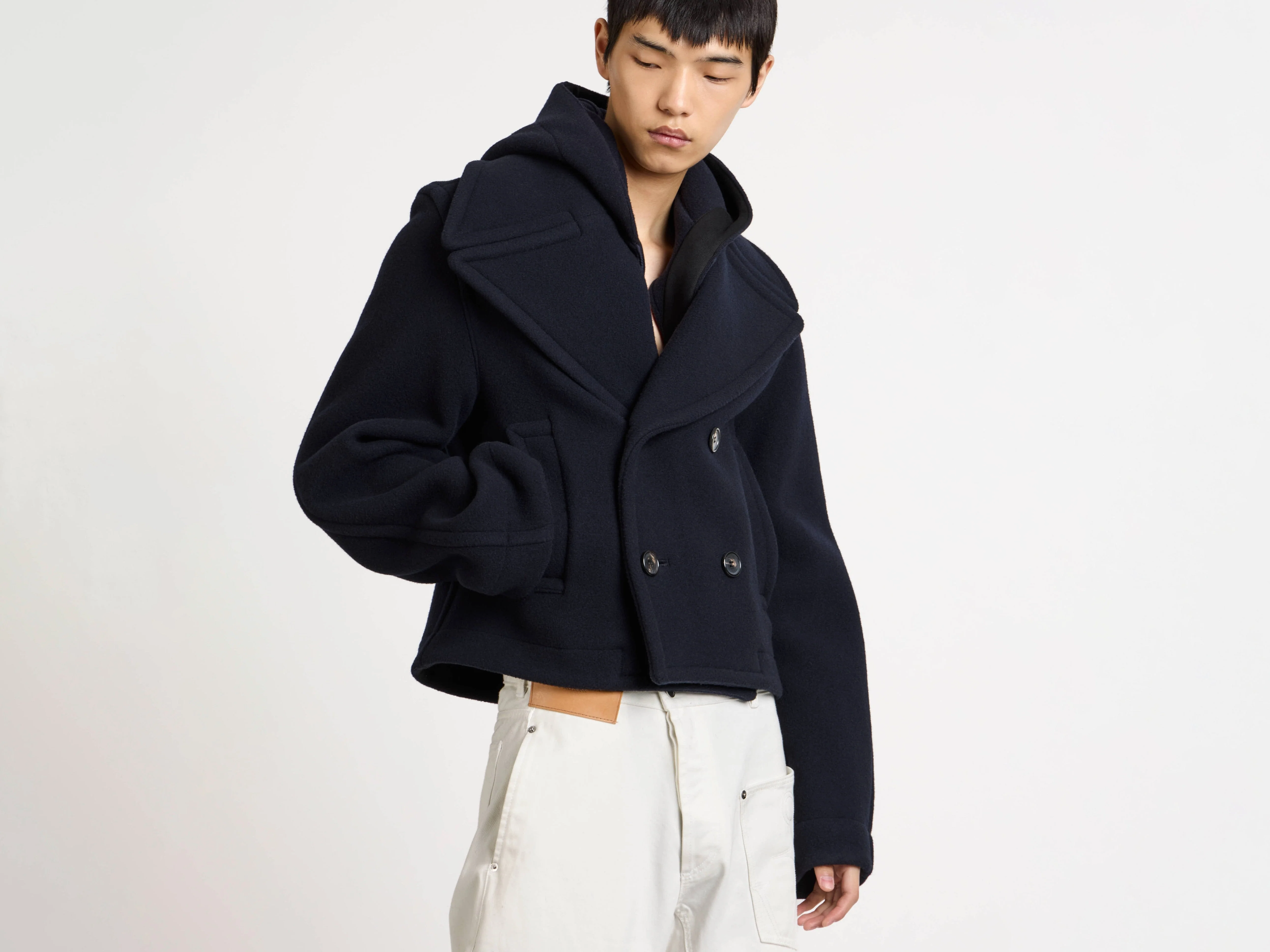 MENS CROPPED HOODED COAT IN NAVY - Image 5