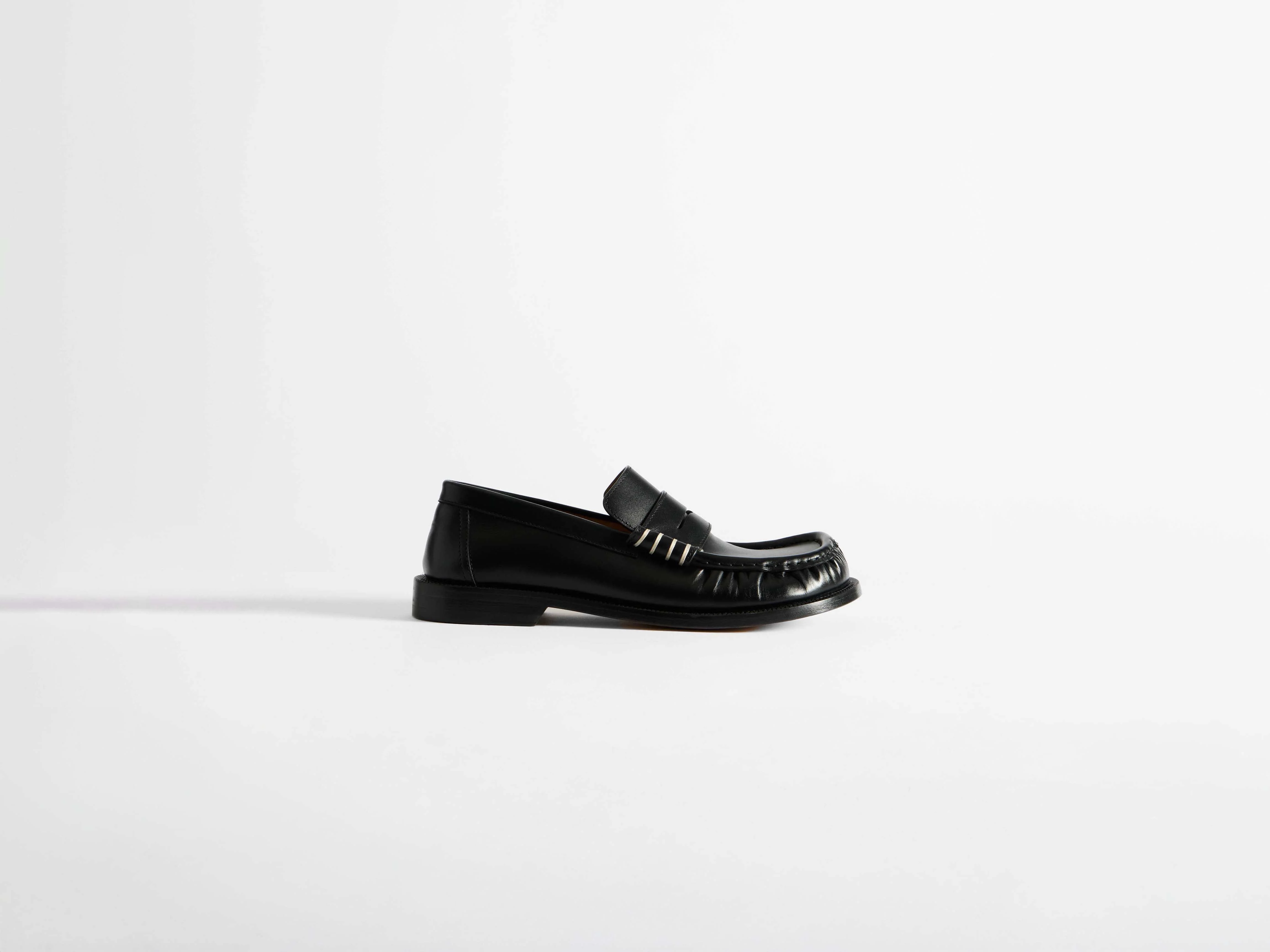 MENS LOAFER MOCCASINS IN BLACK - Image 4