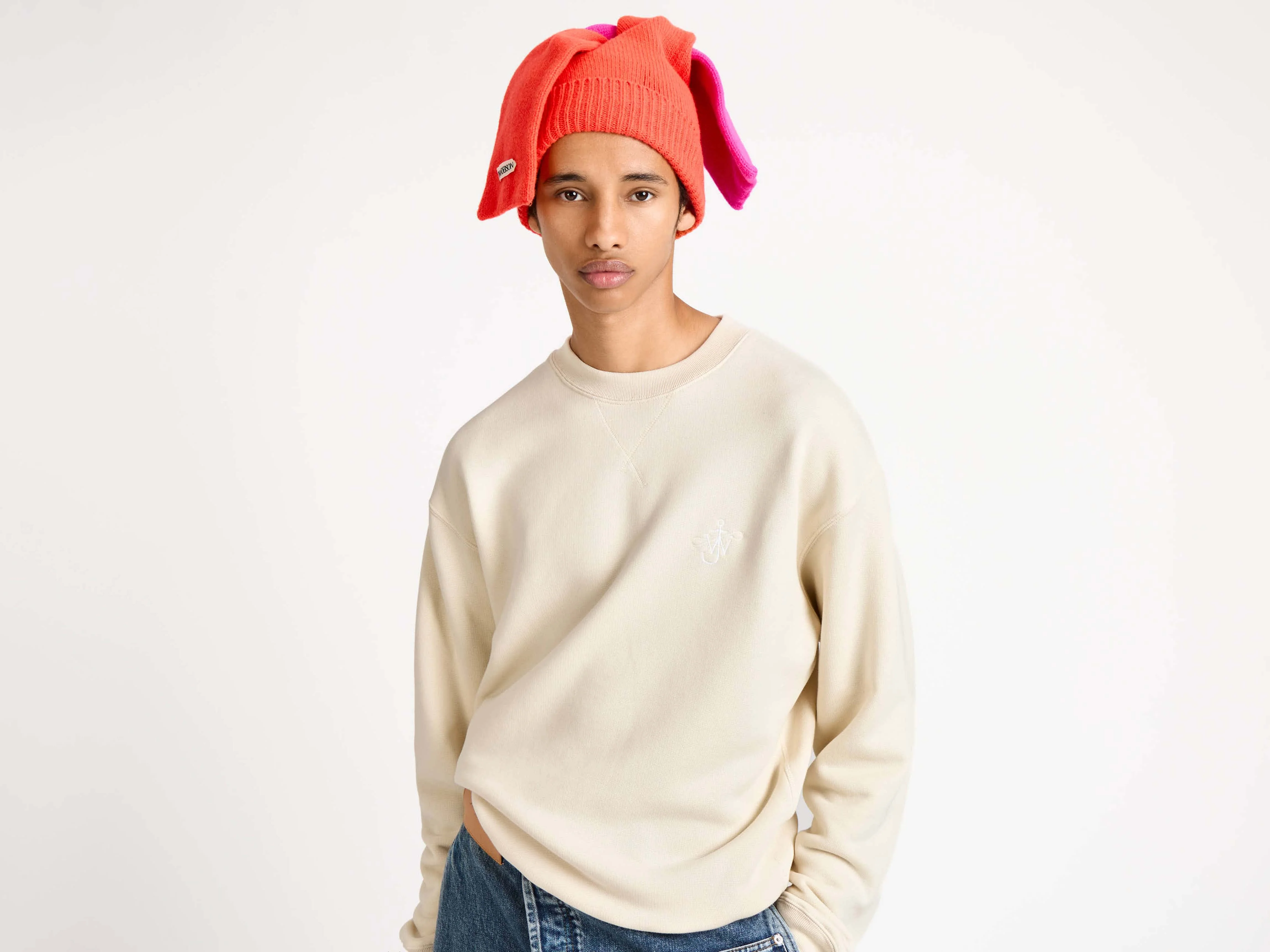MENS RIBBON ANCHOR SWEATSHIRT IN ECRU - Image 3