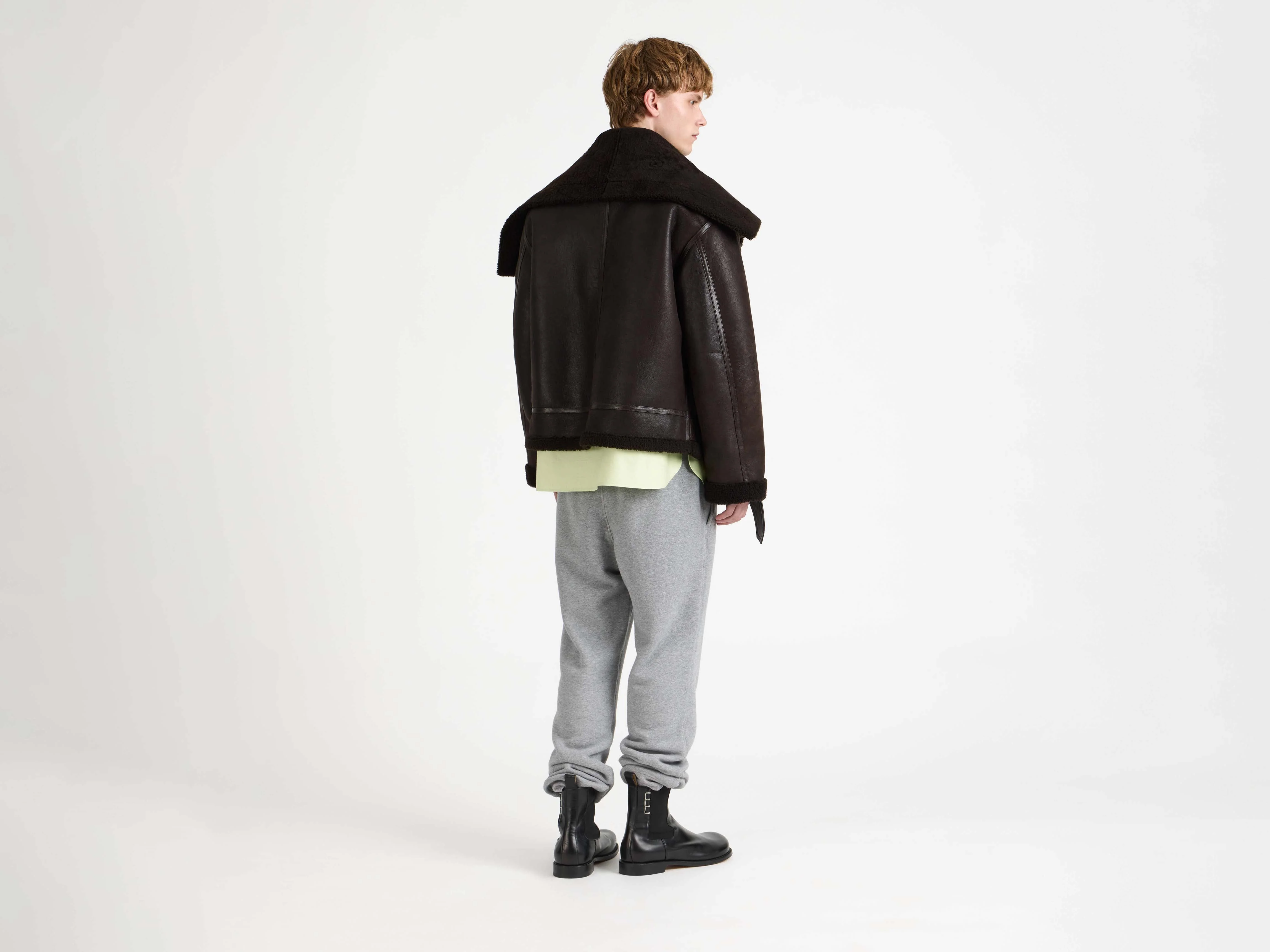 MENS SHEARLING AVIATOR JACKET IN CHOCOLATE BROWN - Image 4