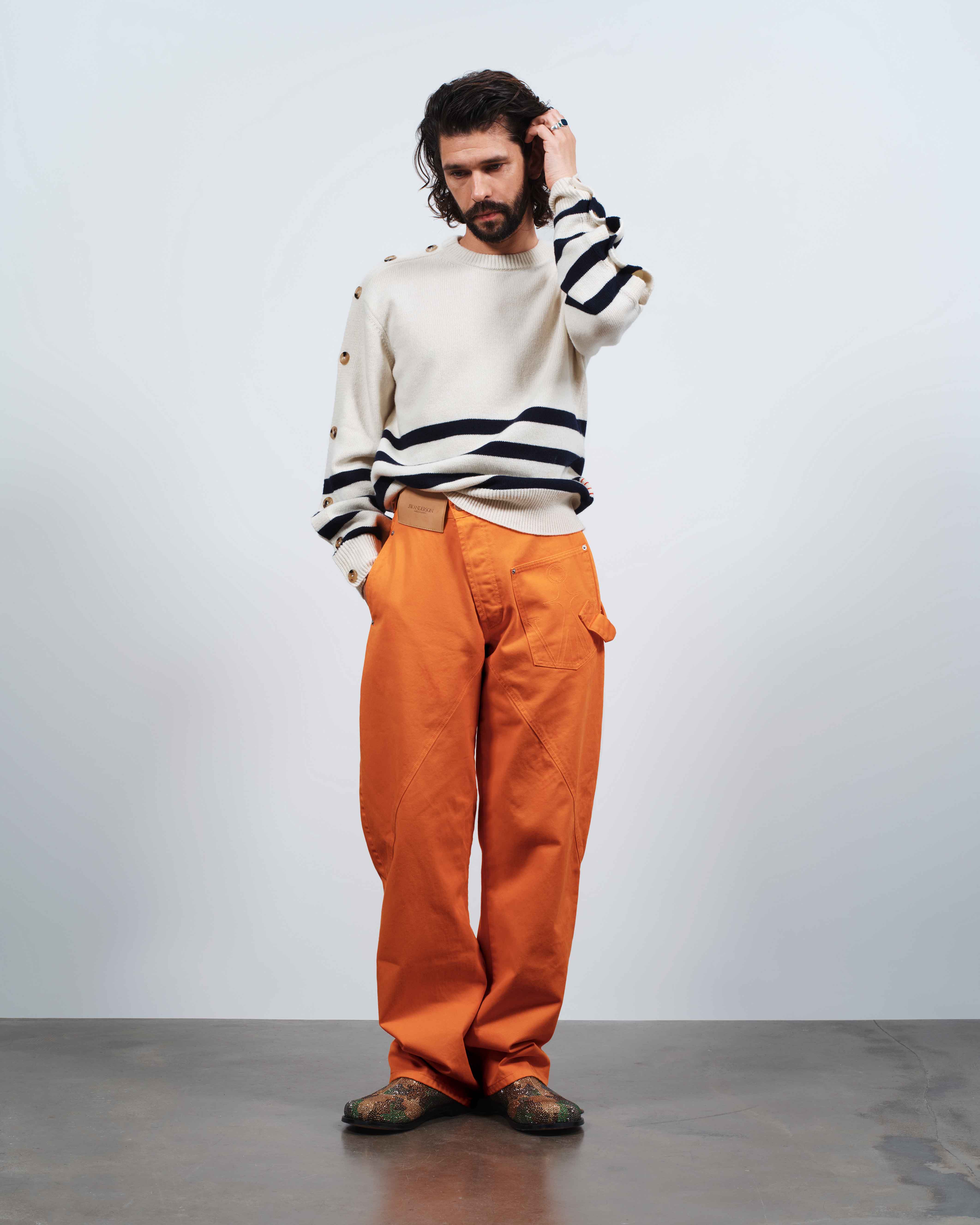 MENS TWISTED WORKWEAR JEANS IN BRIGHT ORANGE - Image 6