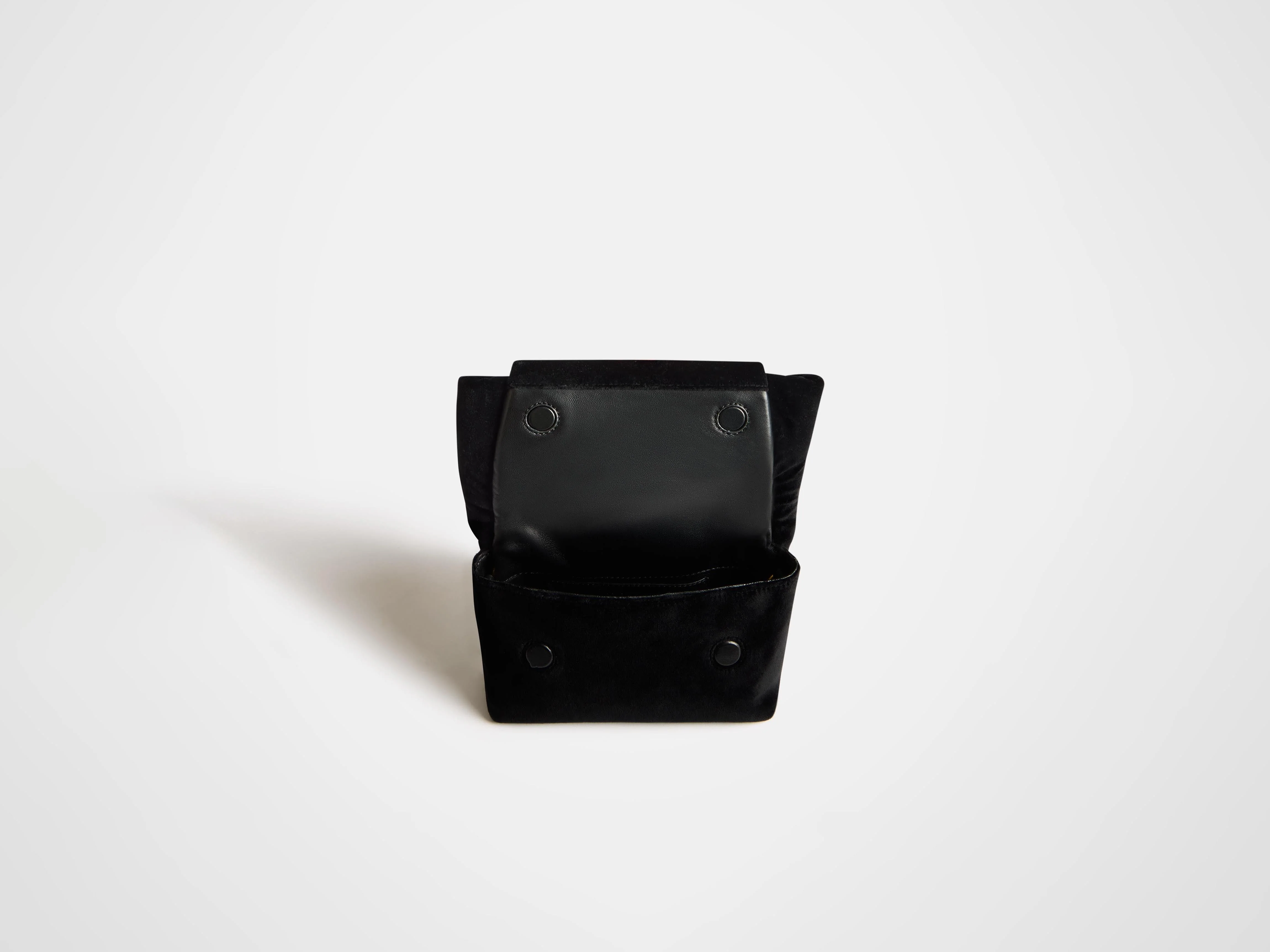 SMALL TWISTER BAG IN BLACK - Image 6