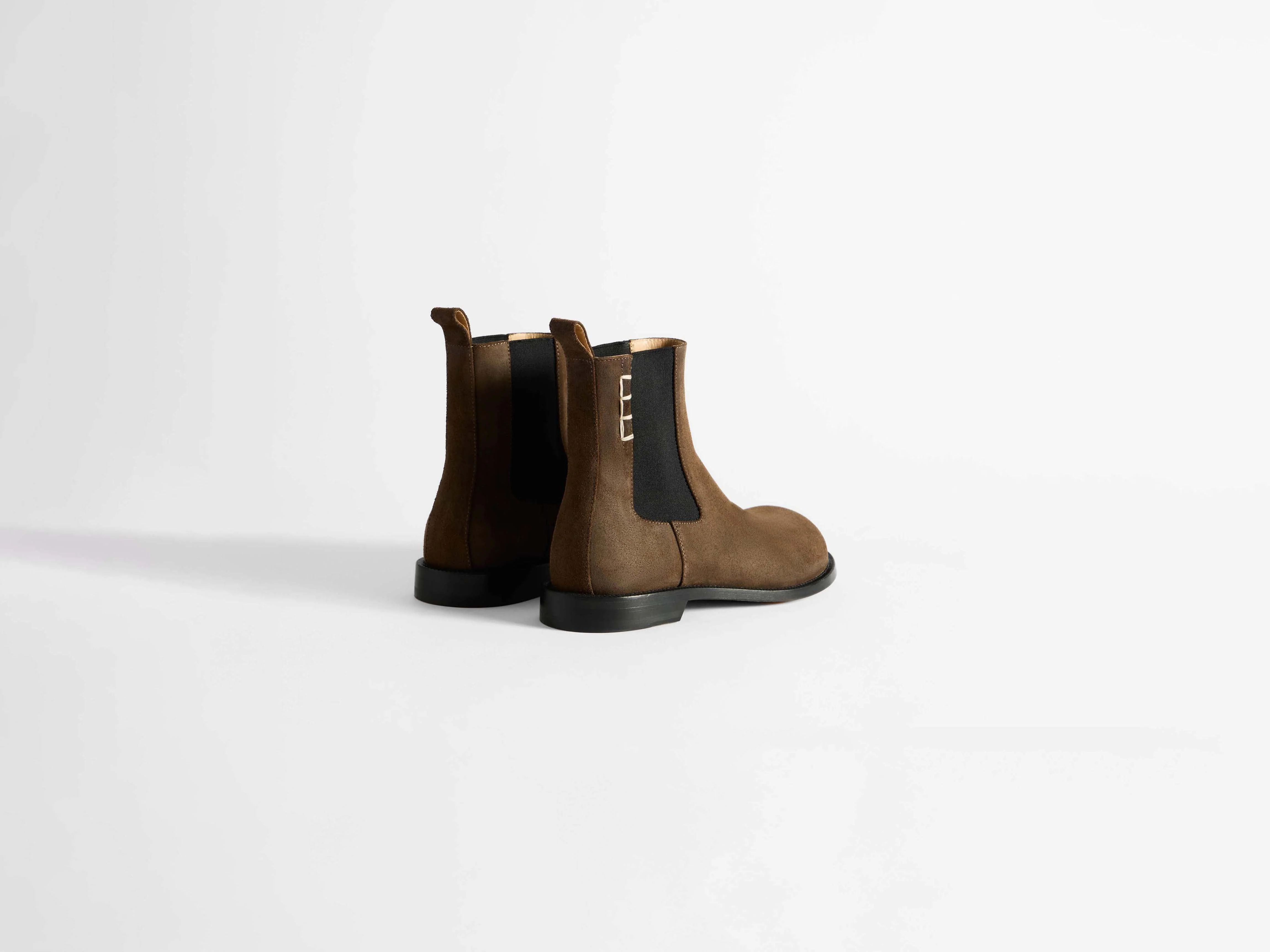 WOMENS CHELSEA LOAFER BOOTS IN CHOCOLATE BROWN - Image 3