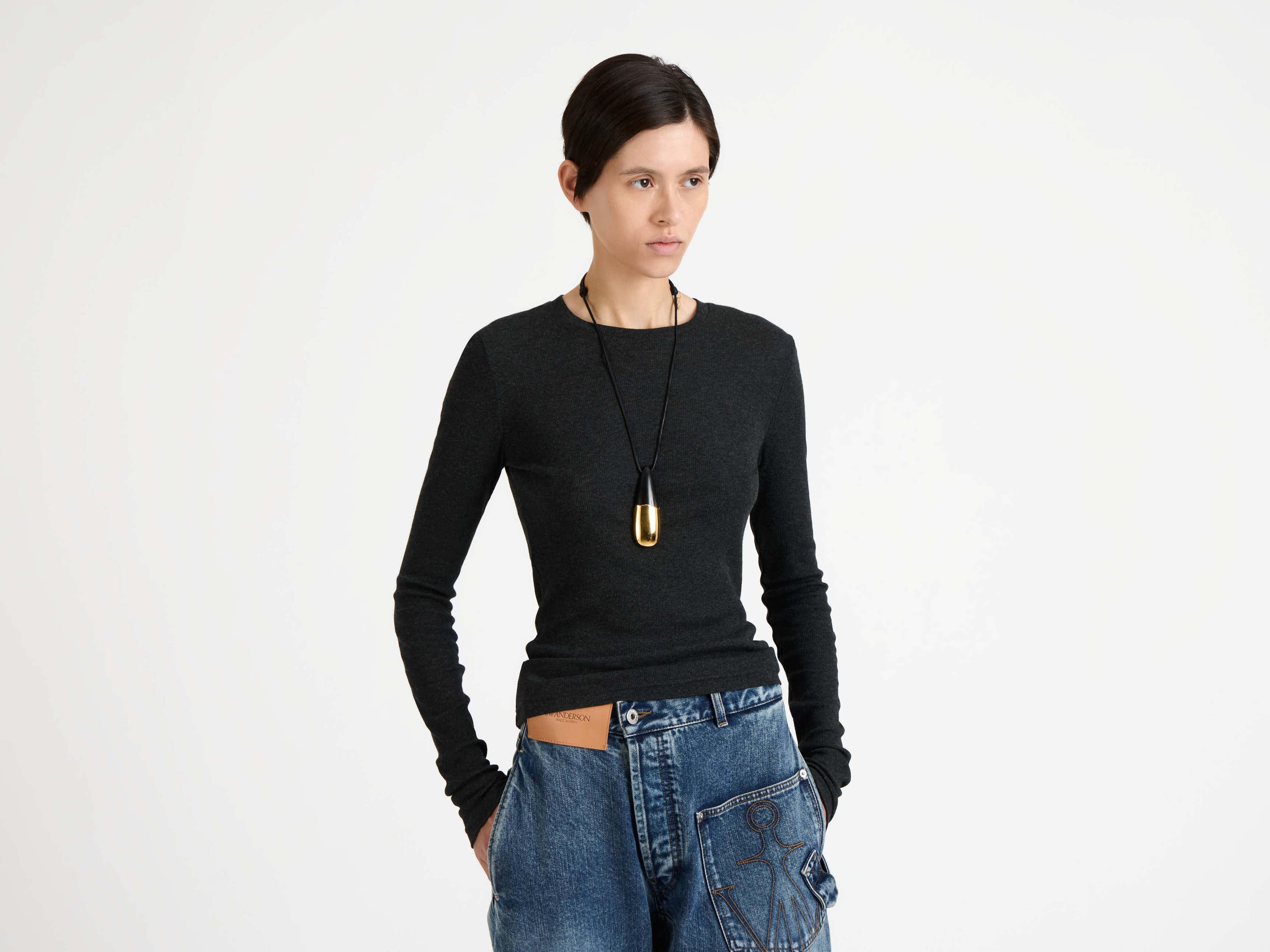 WOMENS LONG SLEEVE CREW NECKLINE TOP IN CHARCOAL MELANGE - Image 3